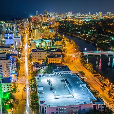 Holiday Inn Miami Beach-Oceanfront By Ihg Esterno foto