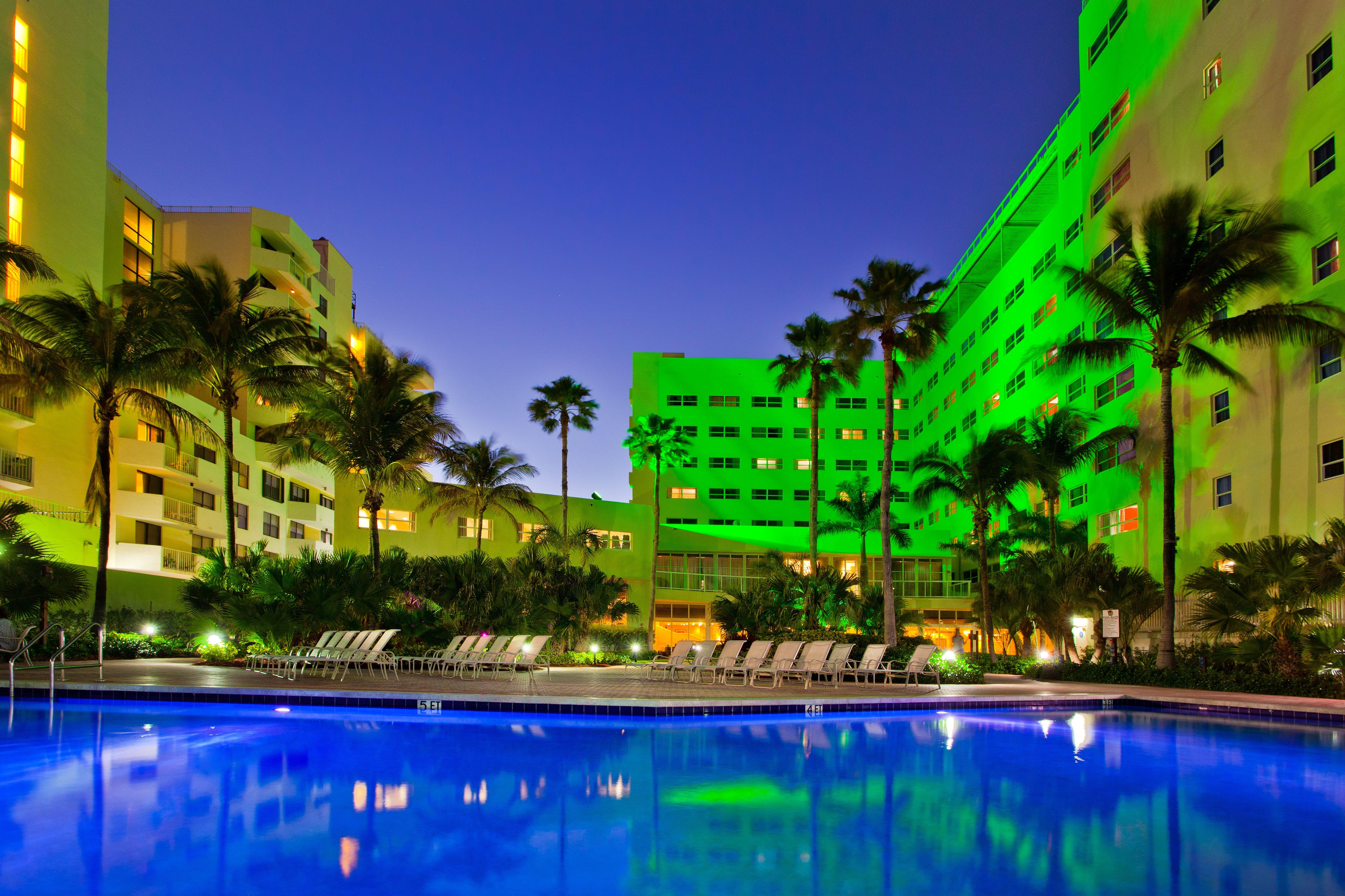 Holiday Inn Miami Beach-Oceanfront By Ihg Esterno foto